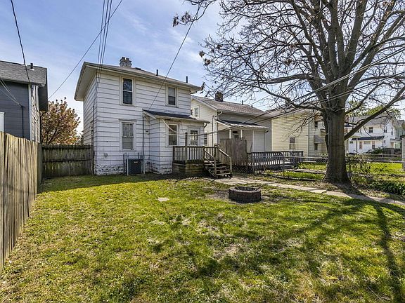 2nd image of 552 Southwood Ave