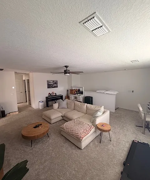 100 Salazar St — Photo 18