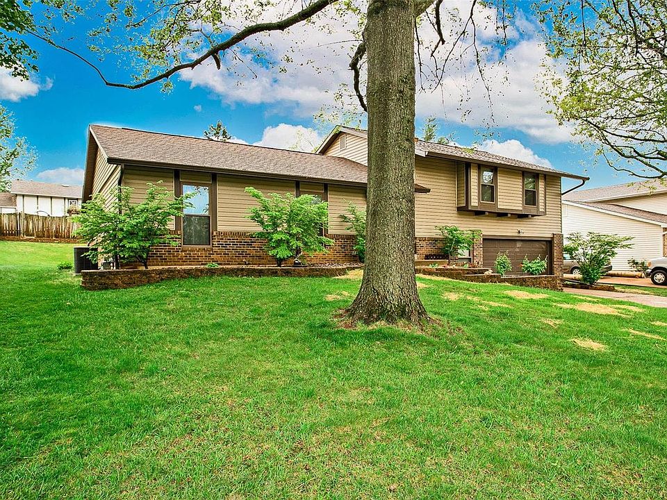 1426 Cobblestone Dr, Saint Charles, MO 63304 Zillow
