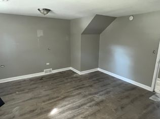 621 Meadow Ln, Beecher, IL 60401