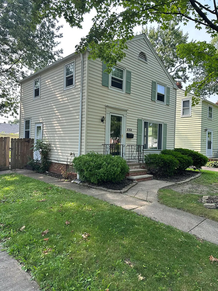 4164 W 157th St photo 1