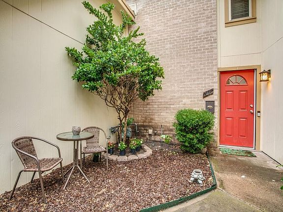 3rd image of 13885 Brookgreen Dr