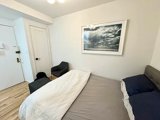 Rented by J PRESTON AND ASSOCIATES INC | media 10