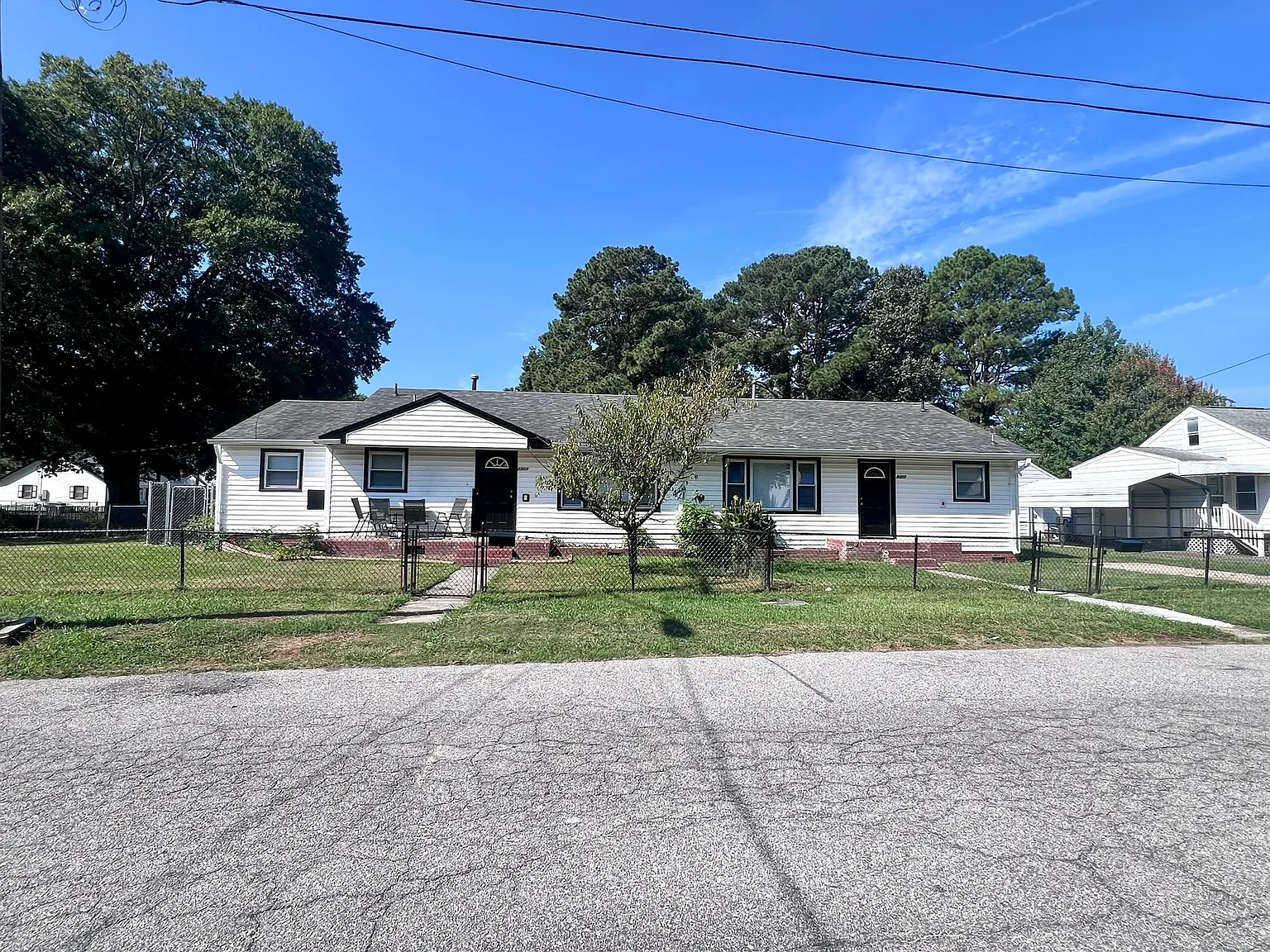 2 bed, 1000 sqft, $1,795 — Photo 3