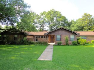 1300 Oaks End Rd, Bridge City, TX 77611