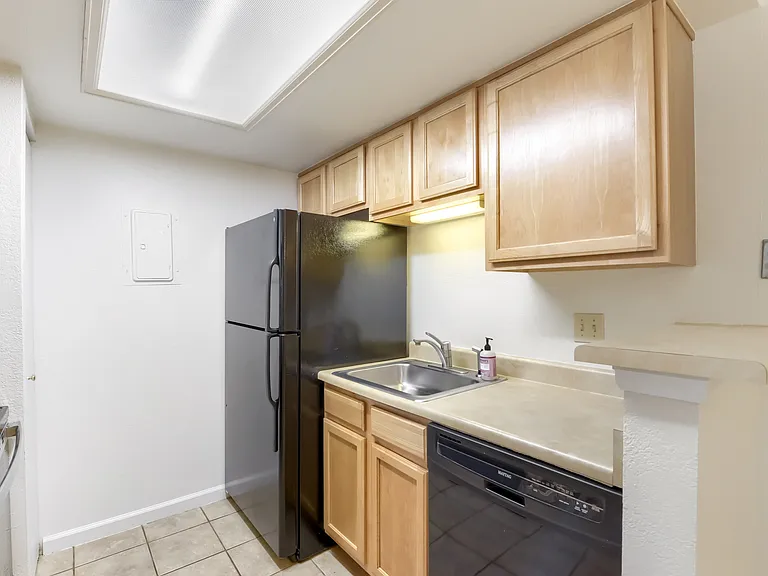 10253 E Peakview Ave #B-203 — Photo 6