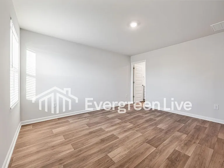1708 King Oaks Loop — Photo 16
