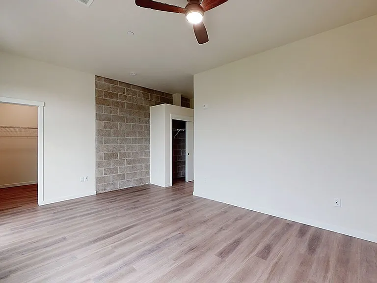 Tula Apartments — Photo 9