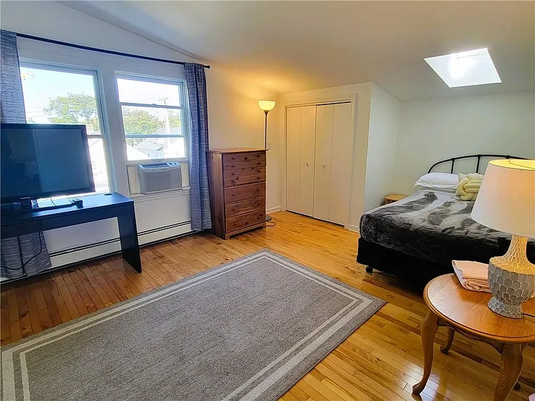9 Narragansett Ave #3 — Photo 20