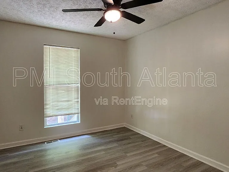 3021 Waldrop Cir — Photo 22