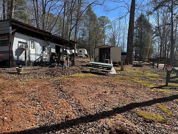 2nd image of 92 14th St