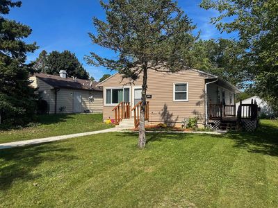 8208 W Keefe AVENUE, Milwaukee, WI, 53222