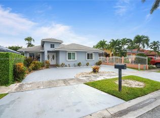 1173 NW 134th Pl, Miami, FL 33182