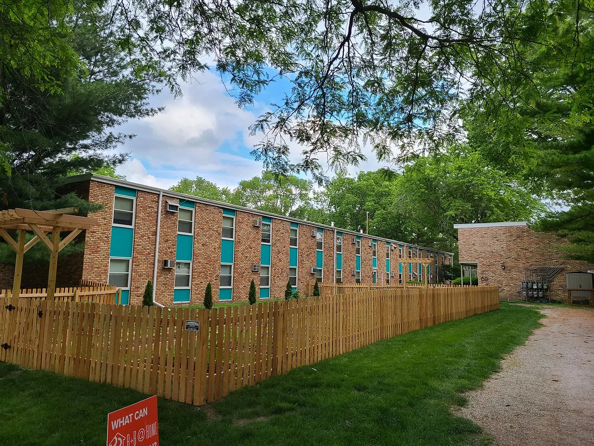 Building Photo - Healey Gardens by Royse + Brinkmeyer