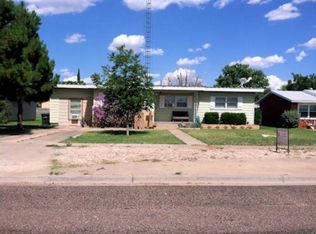 303 SW 15th St, Seminole, TX 79360