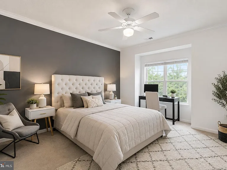 1708 Lake Shore Crest Dr #24 — Photo 15