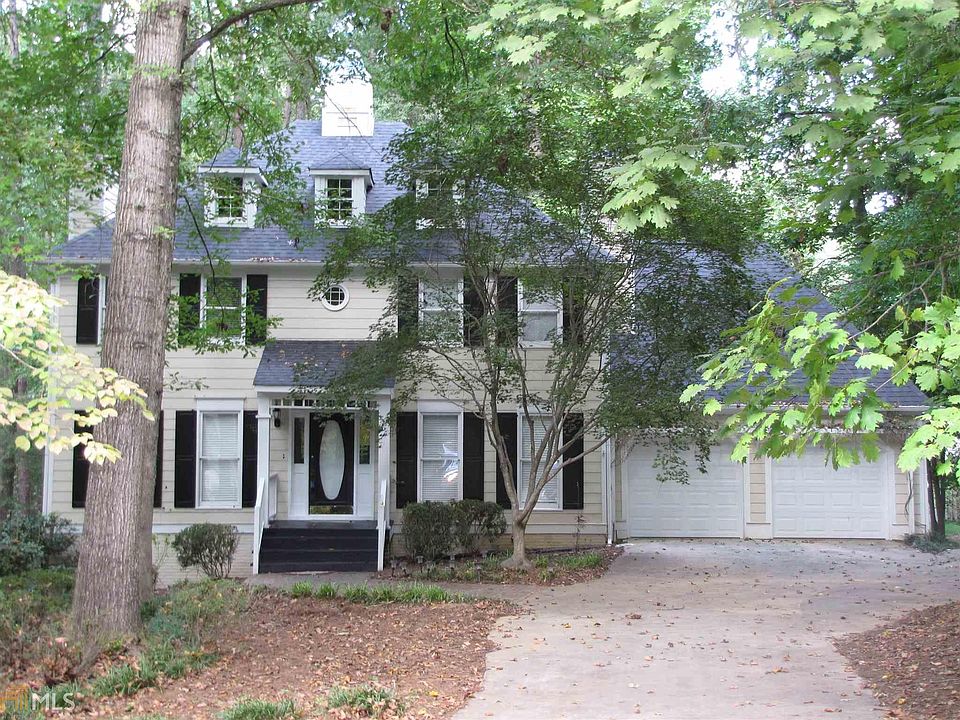 1st image of 108 Rosewood Ct