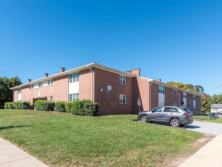 1214 Walker Ave — Photo 10