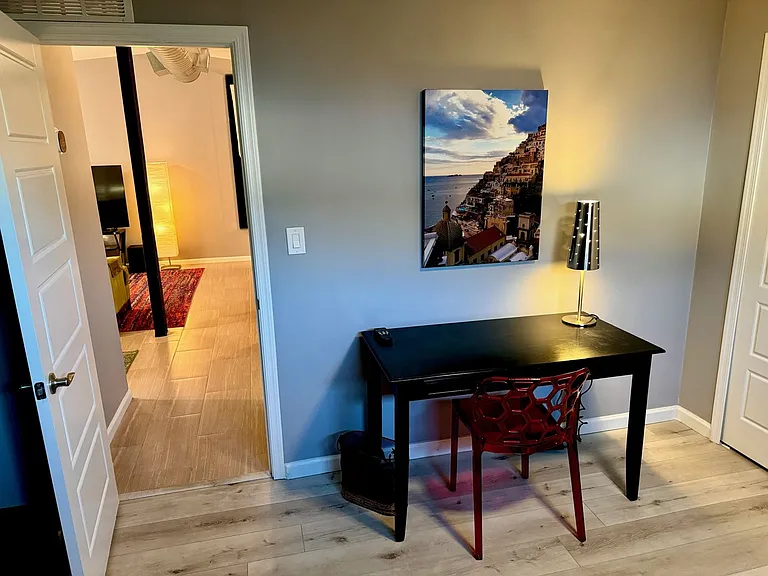 1510 E Whitton Ave — Photo 25