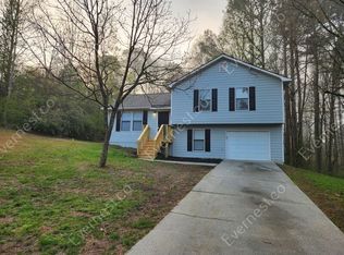 102 Maple Ct, Dallas, GA 30132