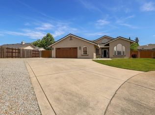 1251 Diamond Bar Ct, Redding, CA 96003