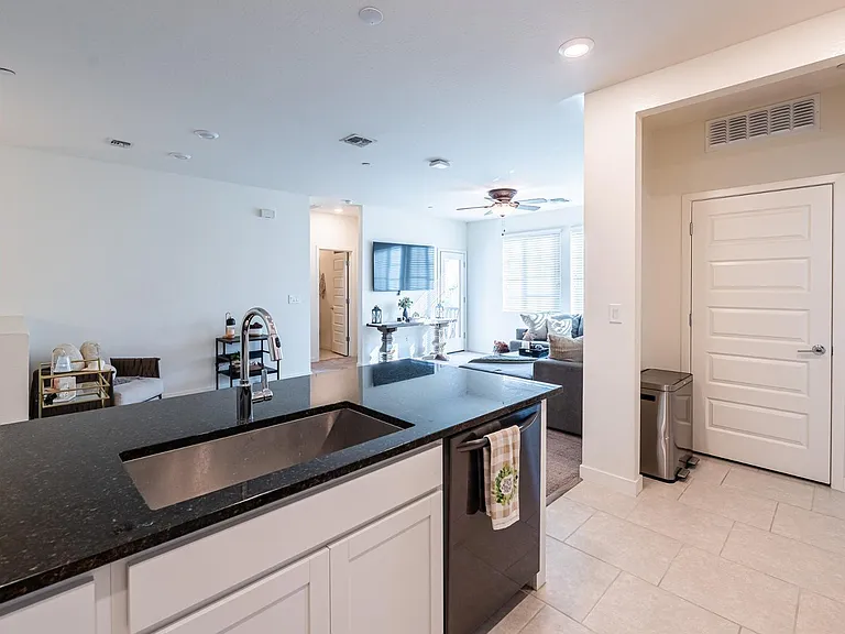 2750 S Voyager Dr #101 — Photo 2