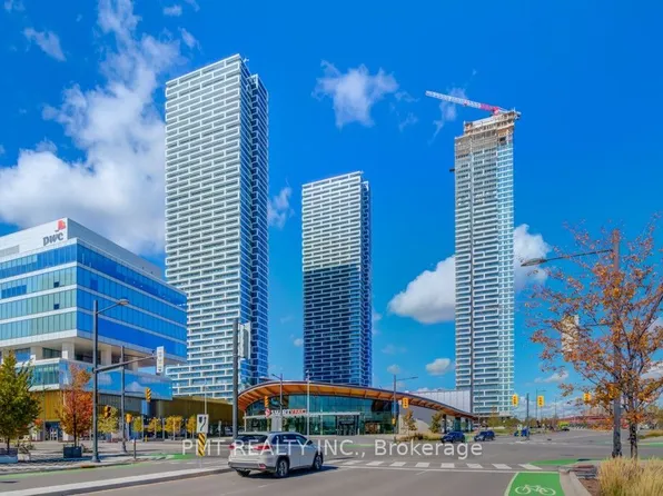 898 Portage Pkwy, Vaughan, ON