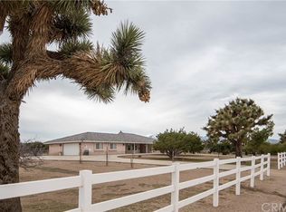 10875 Elsinore Rd, Oak Hills, CA 92344