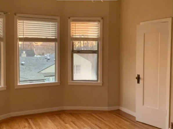 2452 Sacramento St #1, Berkeley, CA 94702