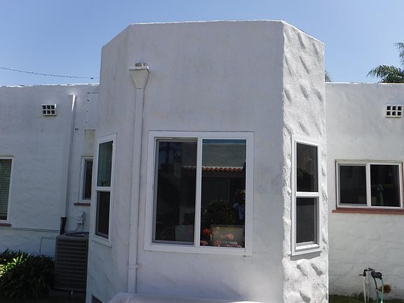 4th image of 4576 Cleveland Ave