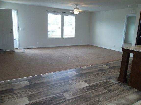 2nd image of 1585 Ray Blvd #761