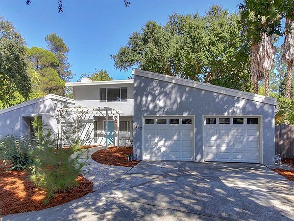 2nd image of 2112 Benicia Ct