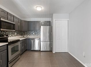 342 Lancaster Ct, Piscataway, NJ 08854