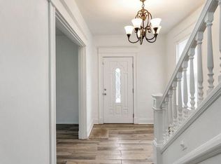 5111 Kenwood Rd, Cincinnati, OH 45227