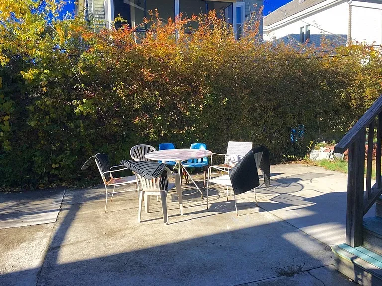 18 Indiana Ave #1 — Photo 10