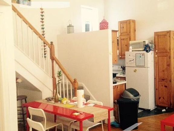 3rd image of 168 Northampton St #D3