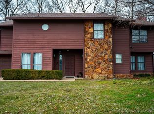 6712 Lee Dr, Bartlesville, OK 74006