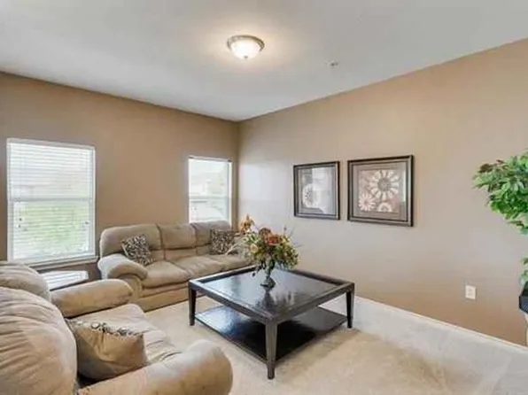 1061 Colonial Dr, Coppell, TX 75019