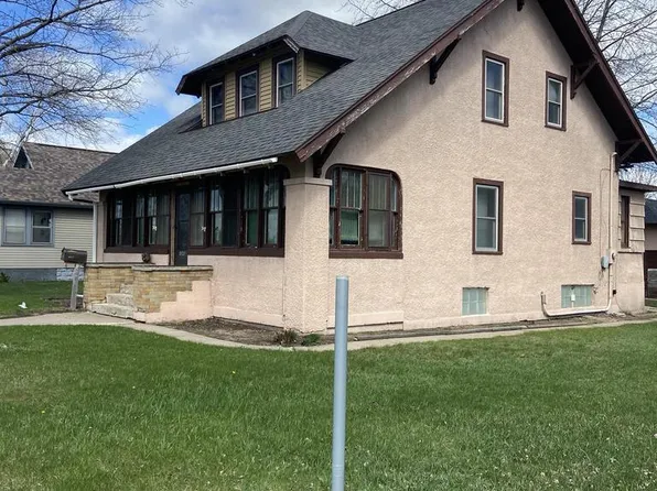 1040 North 1ST STREET, Wisconsin Rapids, WI 54494