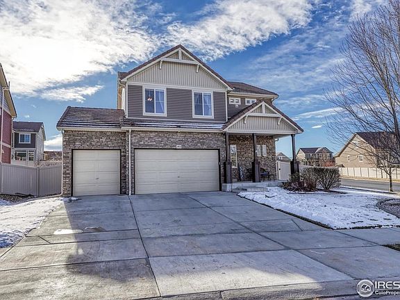 3rd image of 3472 Maplewood Ln