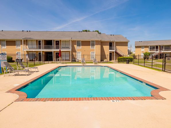 12221 Fleming Dr #4-406