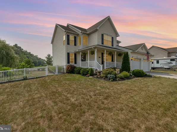 20 Barley Cir, Hanover, PA 17331