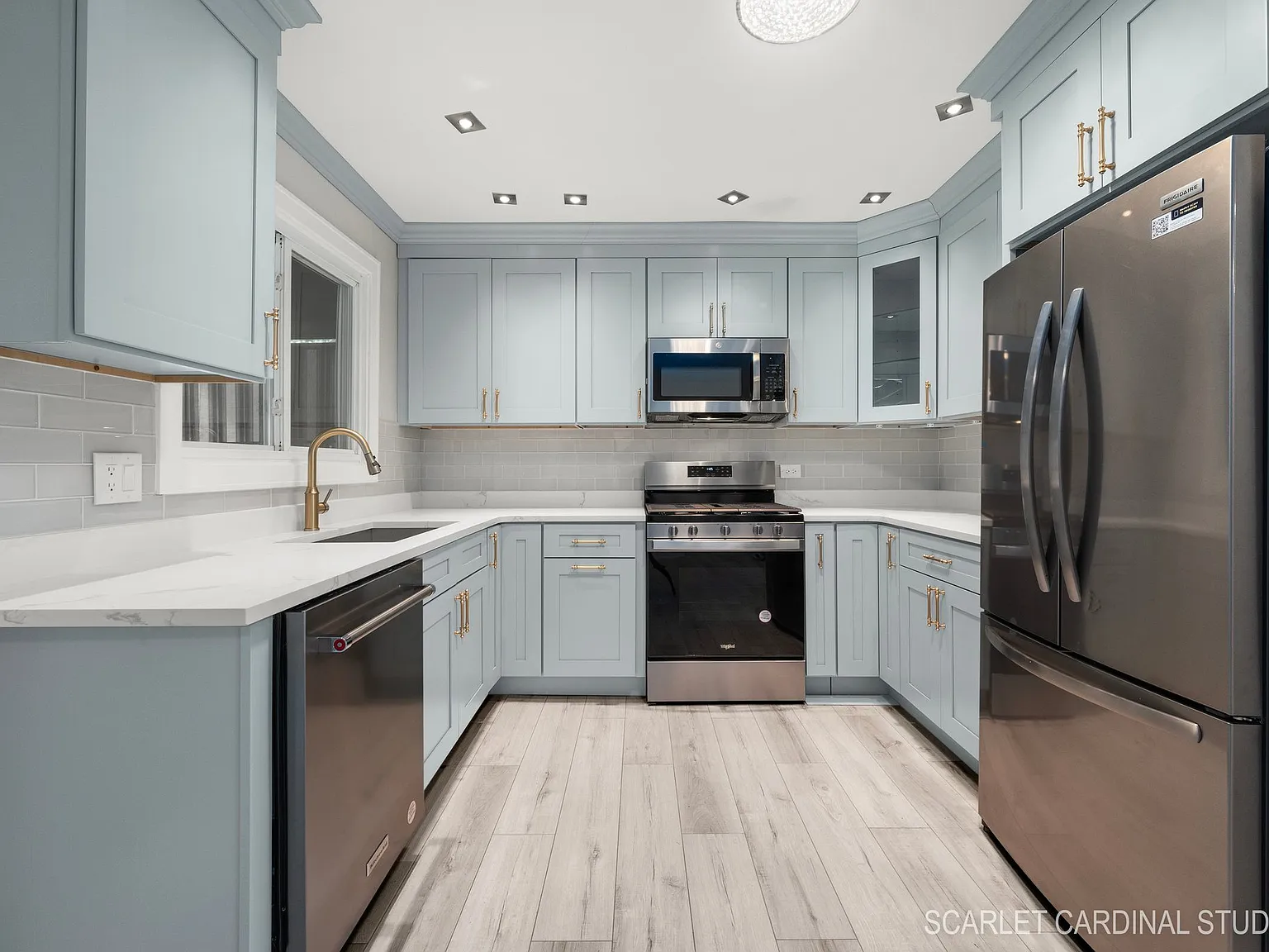 3 bed, 1502 sqft, $3,900 — Photo 4