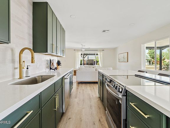 5th image of 8438 E CATALINA Drive