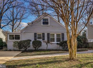 10617 S Dunmoor Dr, Silver Spring, MD 20901