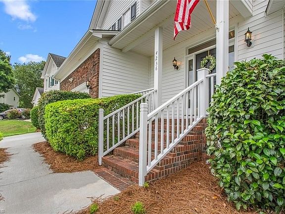 4th image of 4236 Brentonshire Ln