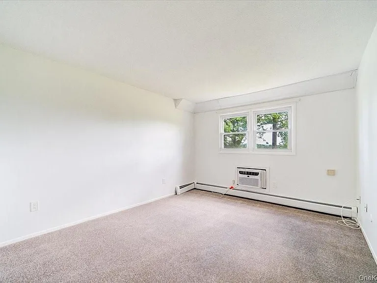 37 Alpine Dr #C — Photo 15