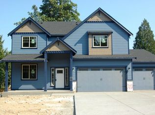7127 126th St E, Puyallup, WA 98373