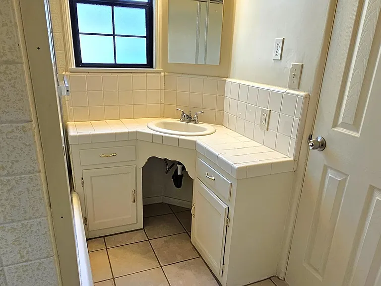 13451B Camilla St — Photo 4