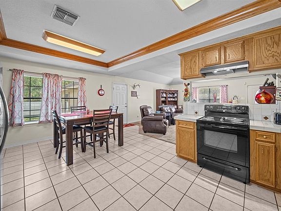 4th image of 22935 Keith Drive